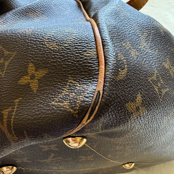 100% Authentic Louis Vuitton Tivoli - Picture 9 of 16